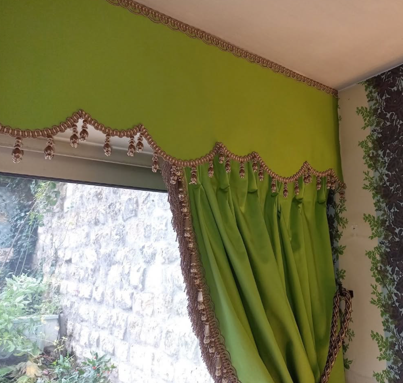 Rideaux et stores sur mesure par Tapisserie & Décoration BIC, réalisation n°28